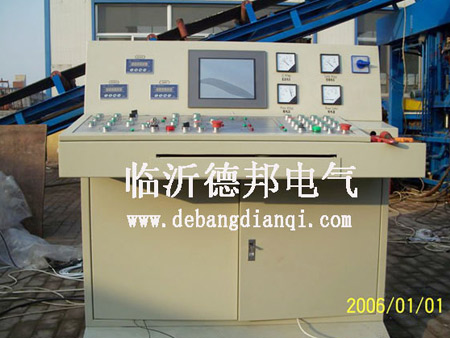 PLC、觸摸屏控制系統(tǒng)214